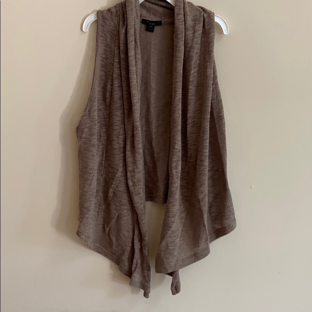 Tan Sleeveless cardigan/Vest